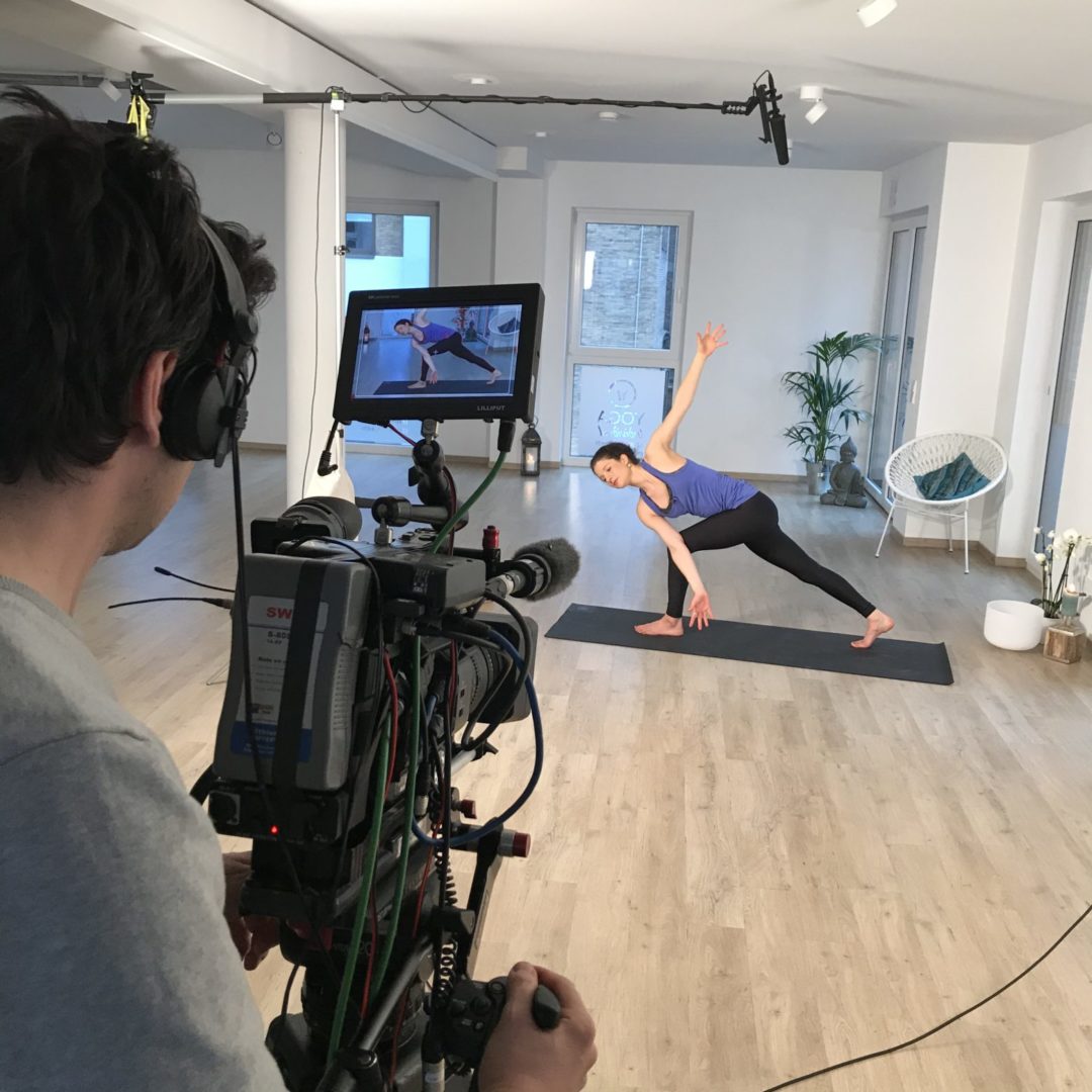 Aufnahmen zu einem online Yoga Video
