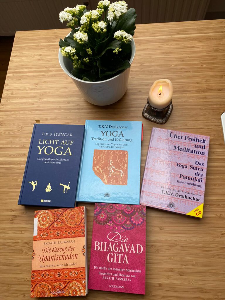 Yoga Bücher Klassiker