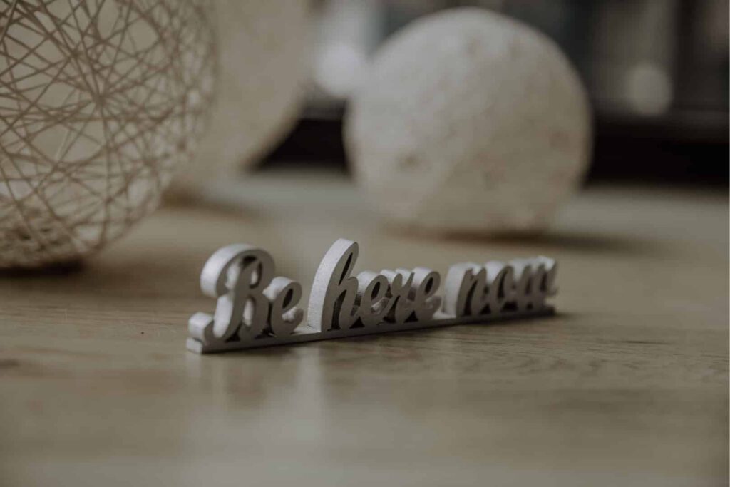 Das Dreieck Trikonasana Anleitung und Ausrichtung